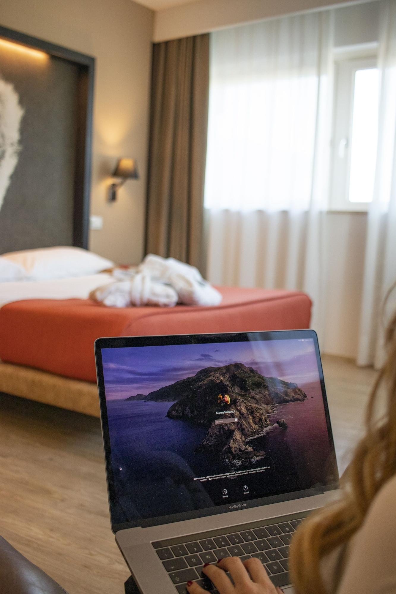 Hotel Dimorae Rooms And Suites - Apartments Civitanova Marche Extérieur photo