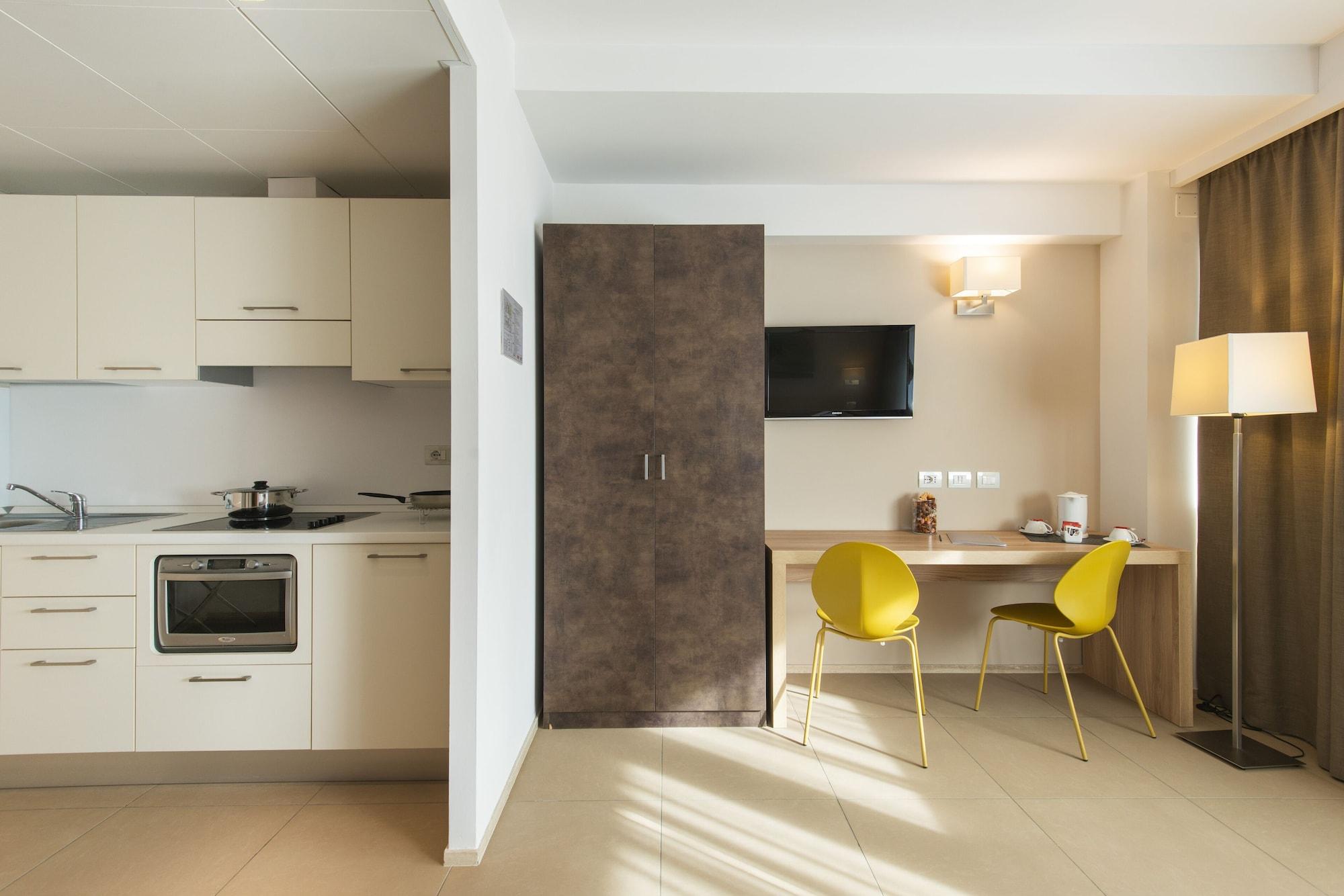 Hotel Dimorae Rooms And Suites - Apartments Civitanova Marche Extérieur photo