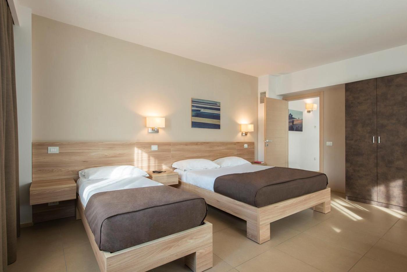 Hotel Dimorae Rooms And Suites - Apartments Civitanova Marche Chambre photo